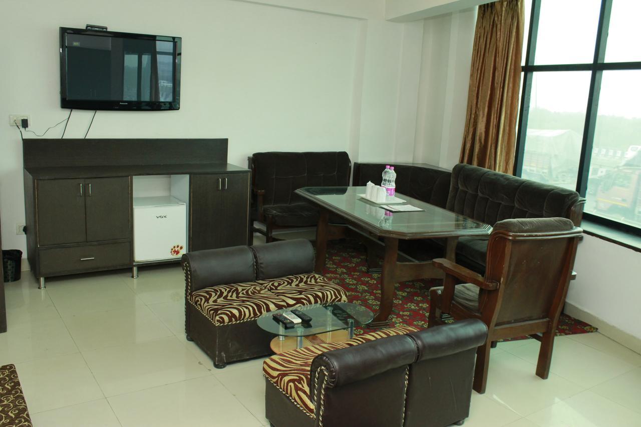 Airport Hotel Port View New Delhi Room photo
